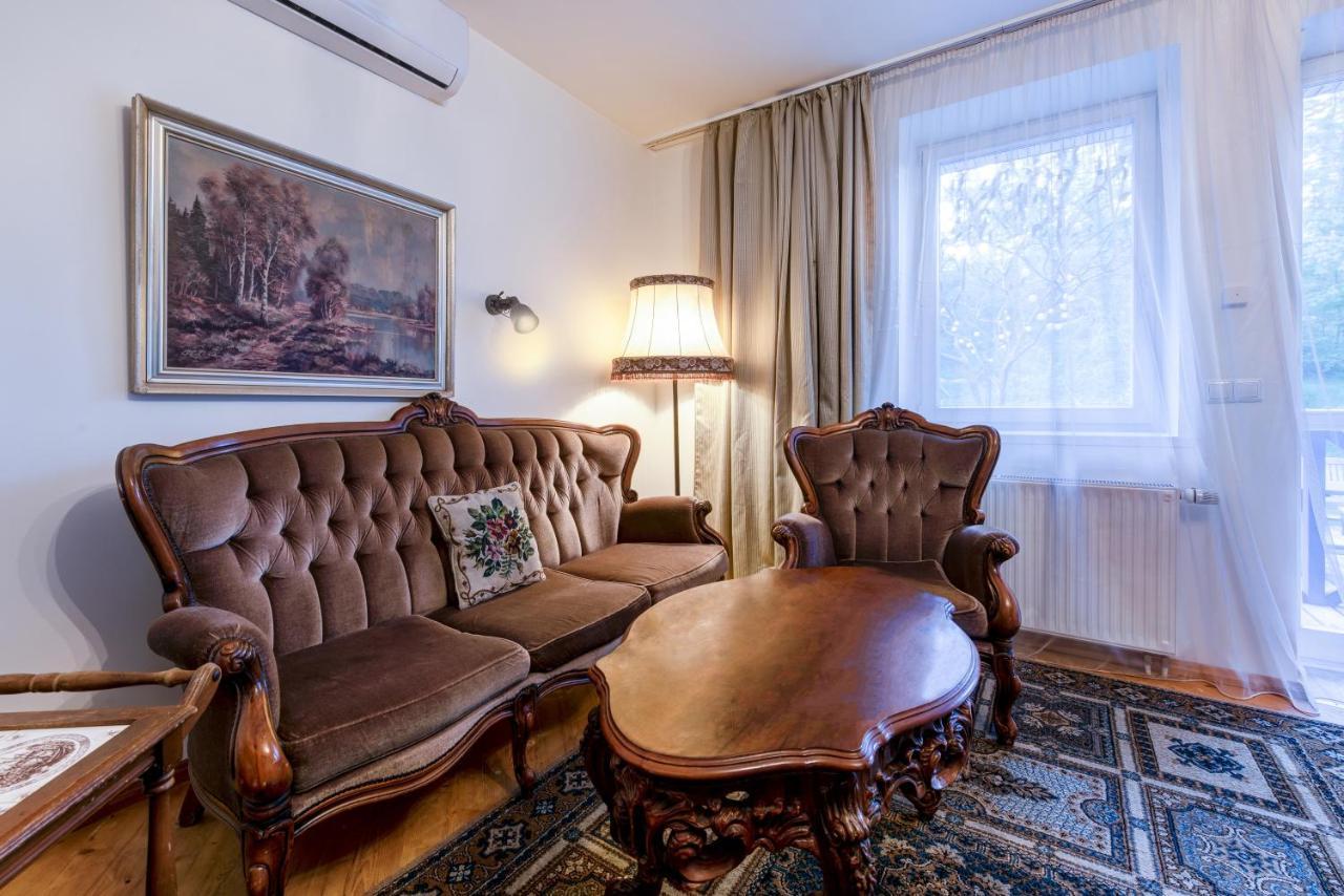 Hotel Jelita Nida Ngoại thất bức ảnh